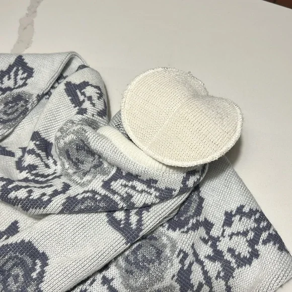 Vintage Eaton Knit  Sweater. Size Large. - Picture 4 of 10